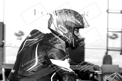 media/Nov-27-2022-TrackXperience (Sun) [[2de2da2cf6]]/Around the Pits/